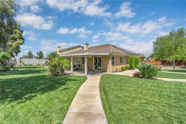 17089 Bluff Vista Court, Riverside, CA 92503