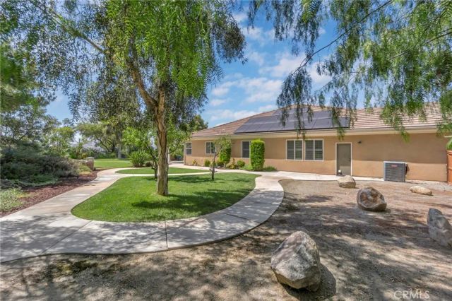 17089 Bluff Vista Court, Riverside, CA 92503