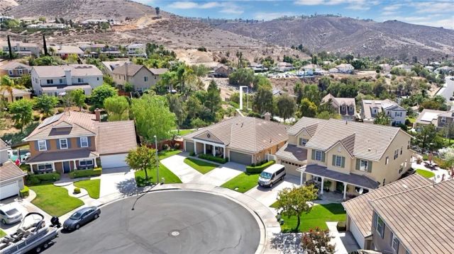 17089 Bluff Vista Court, Riverside, CA 92503