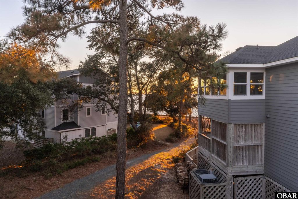 Image 7 of property listing at 1101 Austin Street Lot #311C, Corolla, NC 27927