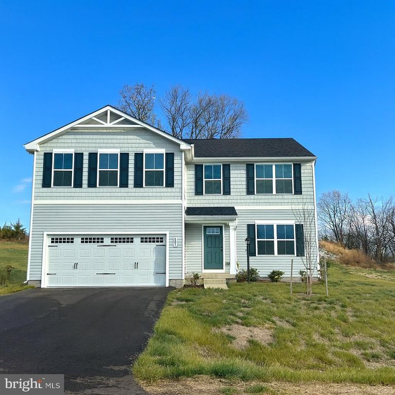801 OTERO LN, Hedgesville, WV 25427