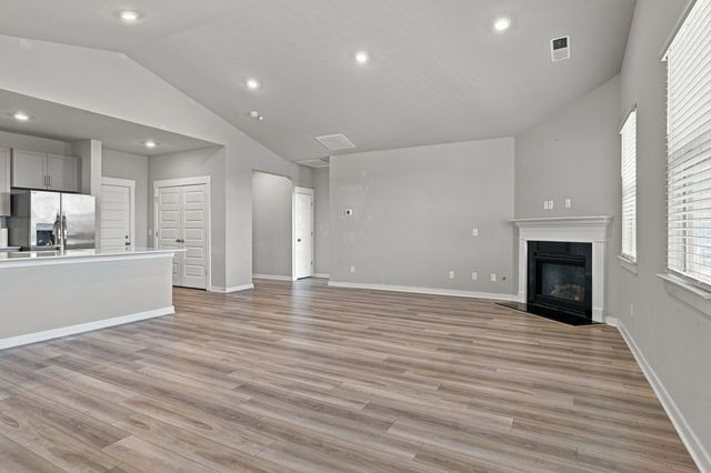 1100 Pebble Run Rd, Hendersonville, TN 37075