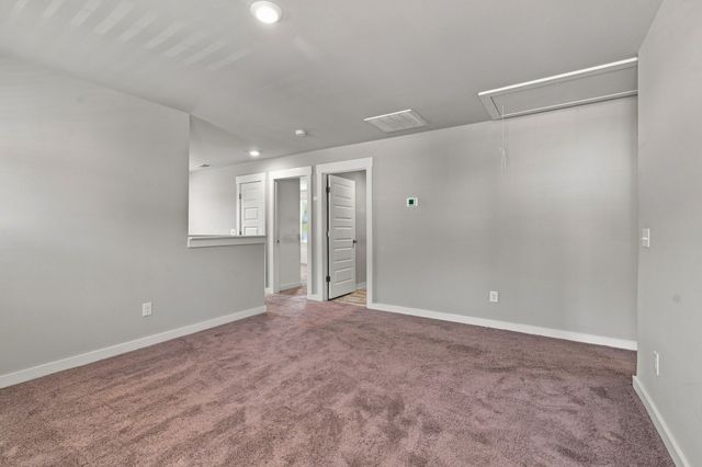 1100 Pebble Run Rd, Hendersonville, TN 37075