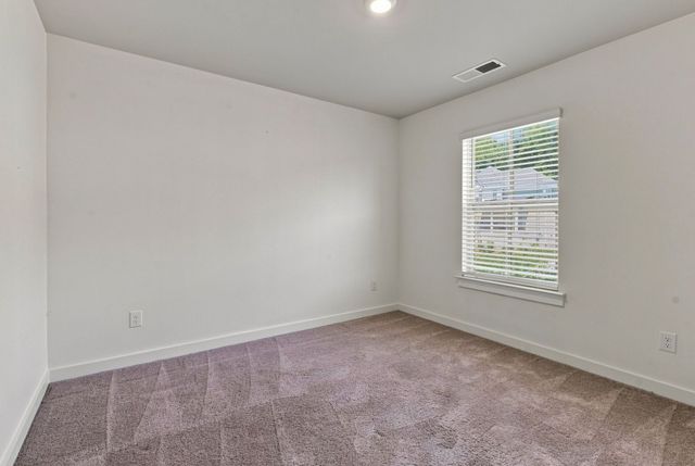 1100 Pebble Run Rd, Hendersonville, TN 37075