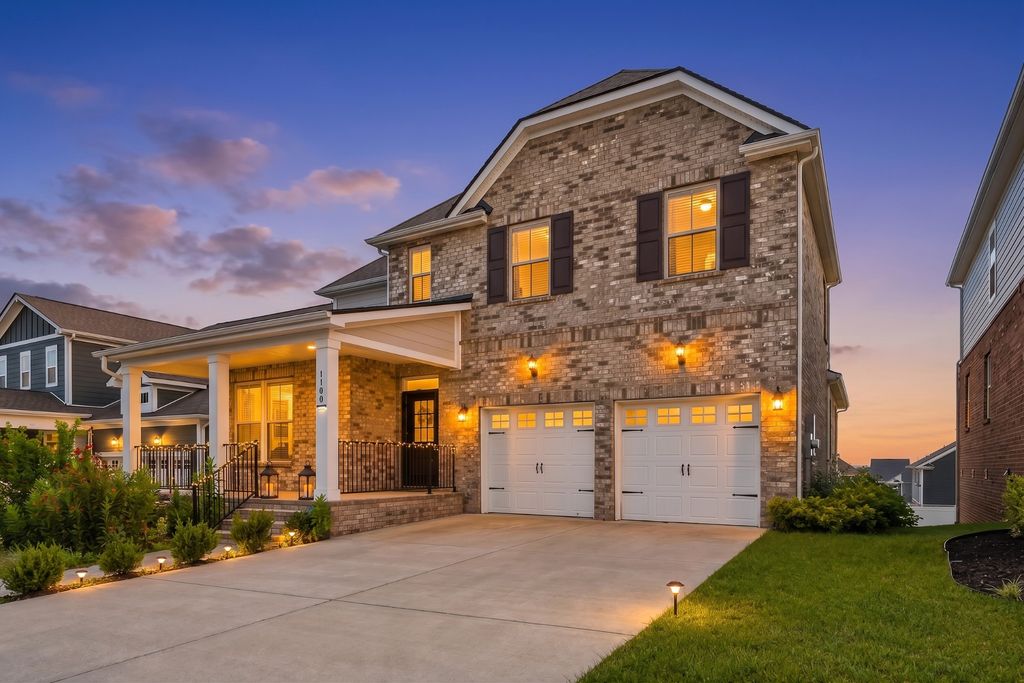 1100 Pebble Run Rd, Hendersonville, TN 37075