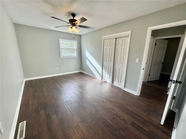 185 SE 421 Road, Warrensburg, MO 64093