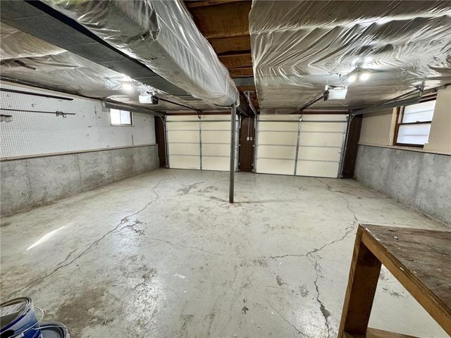 185 SE 421 Road, Warrensburg, MO 64093