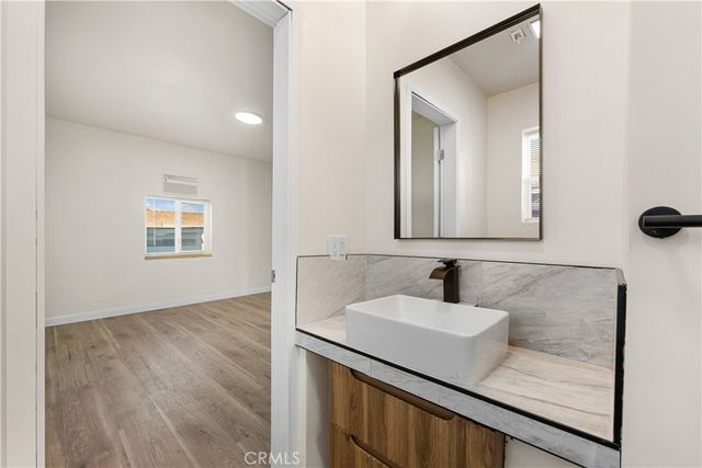 625 E Freedrick Street, Barstow, CA 92311