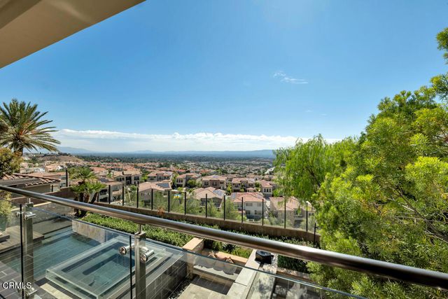 11735 N Manchester Way, Porter Ranch, CA 91326