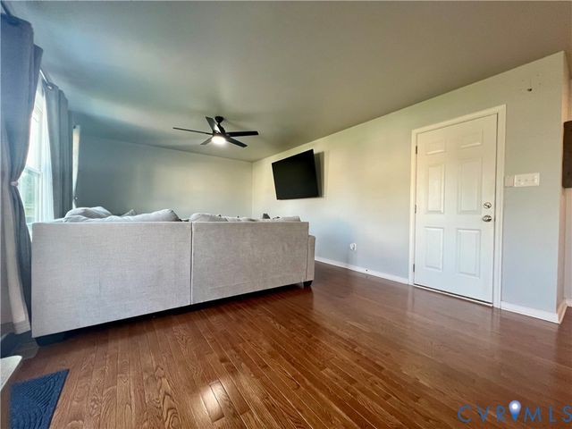 6409 Crested Eagle Ln, Henrico, VA 23231