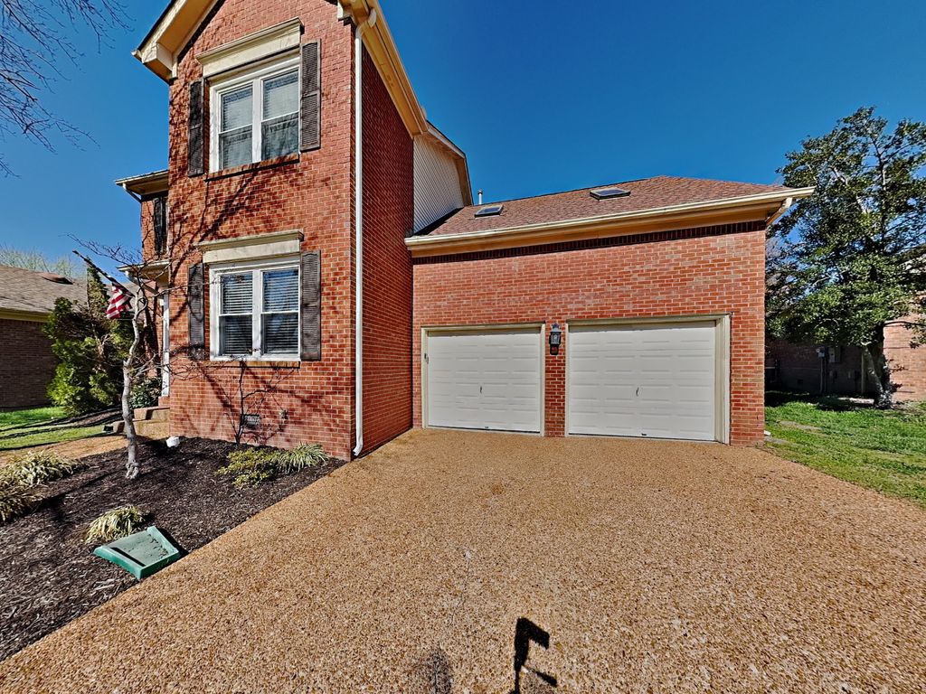 1313 Summer Haven Cir, Franklin, TN 37069