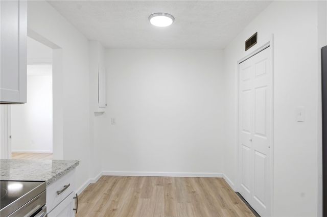 2857 Prentice Drive, Kettering, OH 45420