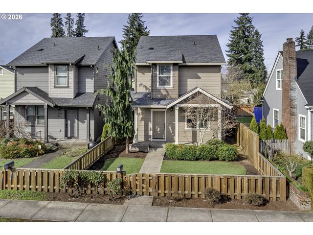 131 Nw CONNELL Ave, Hillsboro, OR 97124