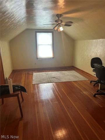 2328 Connecticut Avenue, Youngstown, OH 44509