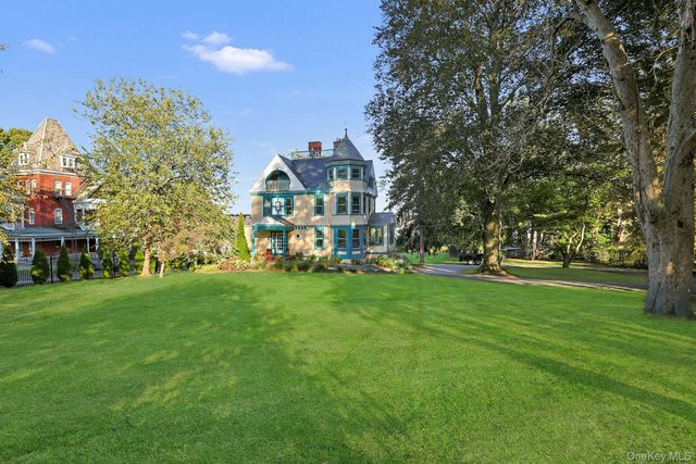 512 Grand Avenue, Balmville, NY 12550