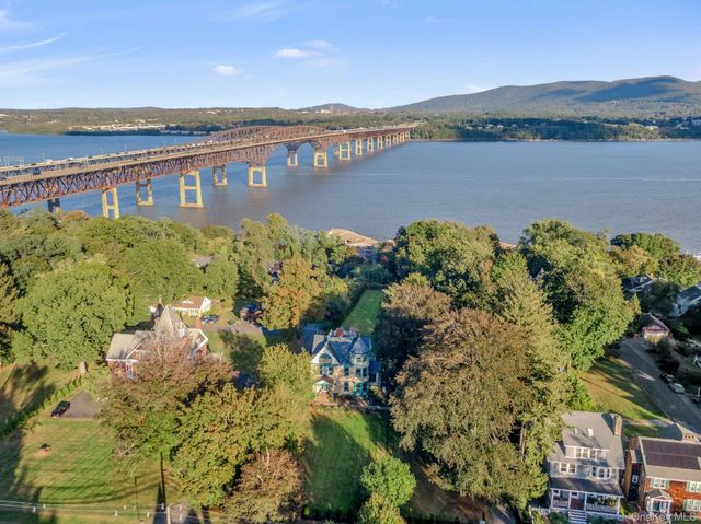 512 Grand Avenue, Balmville, NY 12550