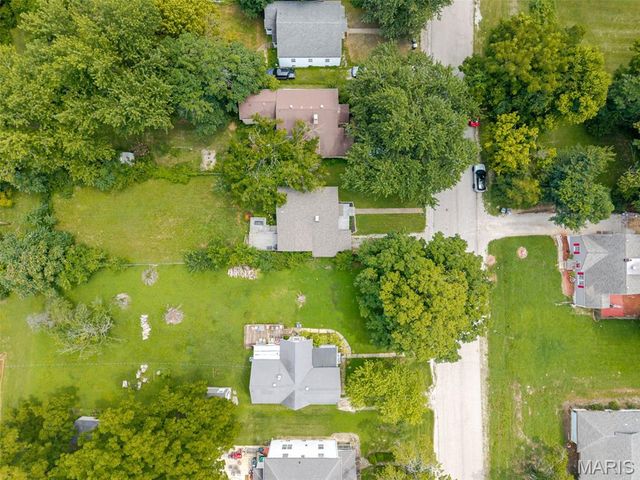 118 Hazel Avenue, Belleville, IL 62223