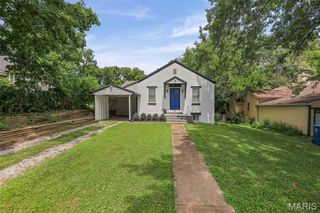 118 Hazel Avenue, Belleville, IL 62223