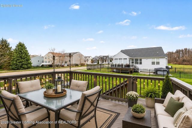 6784 Cotswald Drive, Grand Ledge, MI 48837