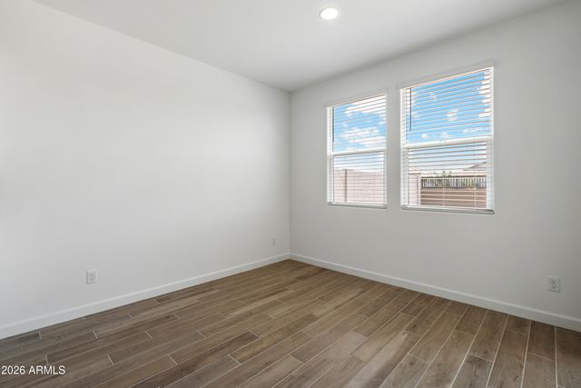2551 W Sentiero Avenue, Apache Junction, AZ 85120