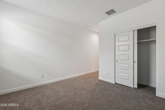 2551 W Sentiero Avenue, Apache Junction, AZ 85120