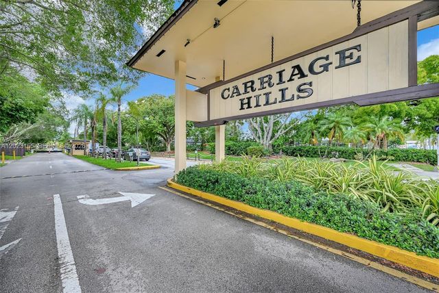 330 Briarwood Cir 3-19, Hollywood, FL 33024