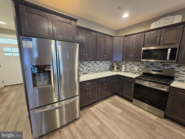 120 CARDINAL DRIVE, Shippensburg, PA 17257