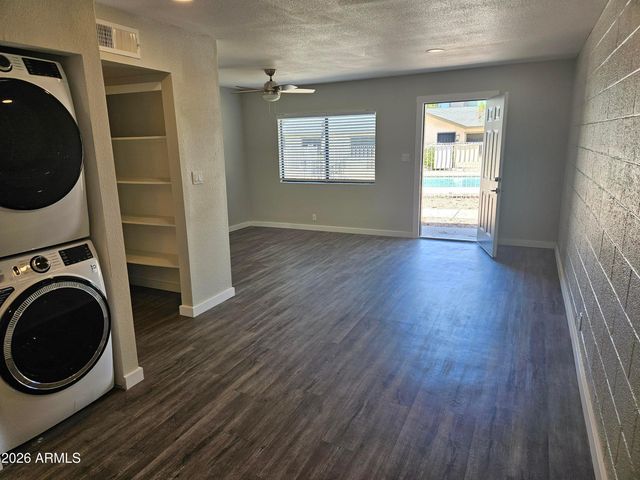 1829 N 50th Street 15A, Phoenix, AZ 85008