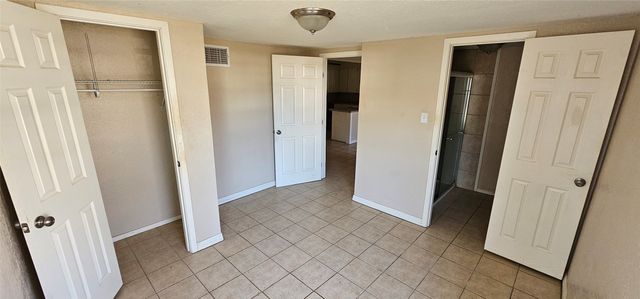 317 E 10th Street, Coleman, TX 76834