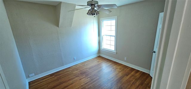 317 E 10th Street, Coleman, TX 76834