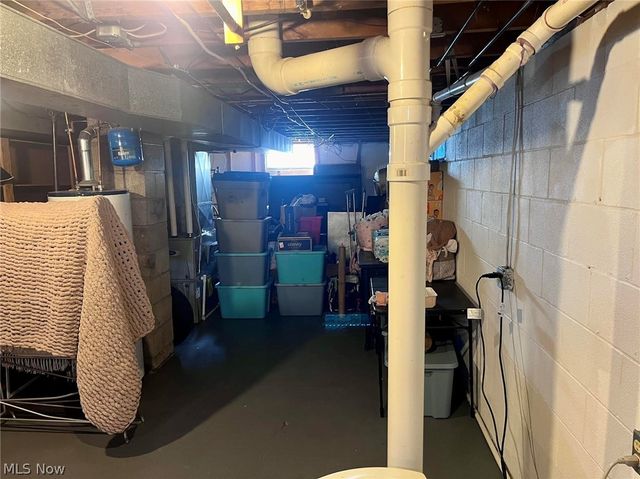 5221 Revere Avenue NW, Massillon, OH 44647