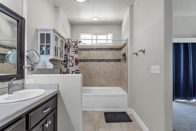 19652 Valley Ford Drive, Cottonwood, CA 96022