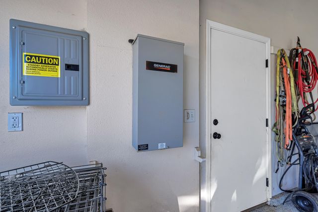 19652 Valley Ford Drive, Cottonwood, CA 96022