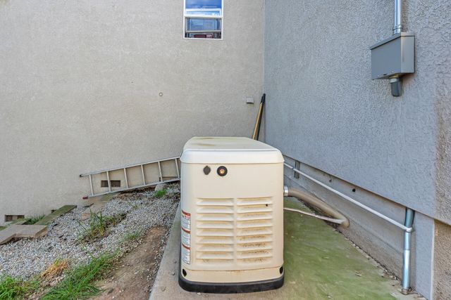 19652 Valley Ford Drive, Cottonwood, CA 96022