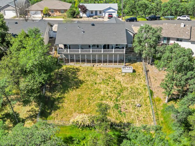 19652 Valley Ford Drive, Cottonwood, CA 96022