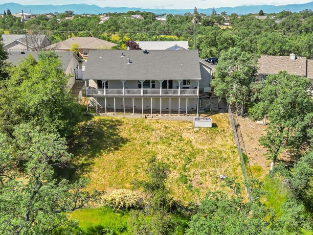 19652 Valley Ford Drive, Cottonwood, CA 96022