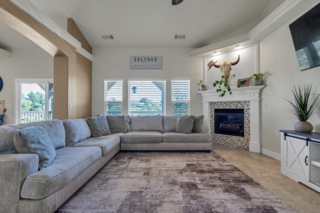 19652 Valley Ford Drive, Cottonwood, CA 96022