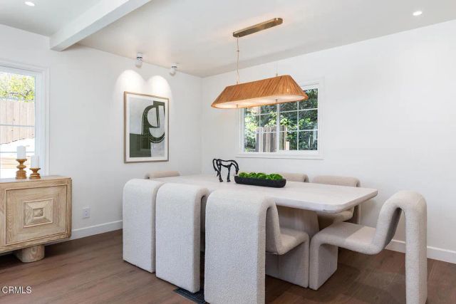 2345 Orange Cove Avenue, La Crescenta, CA 91214