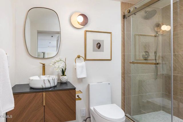 2345 Orange Cove Avenue, La Crescenta, CA 91214