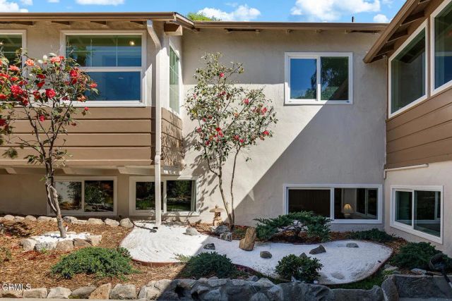 2345 Orange Cove Avenue, La Crescenta, CA 91214