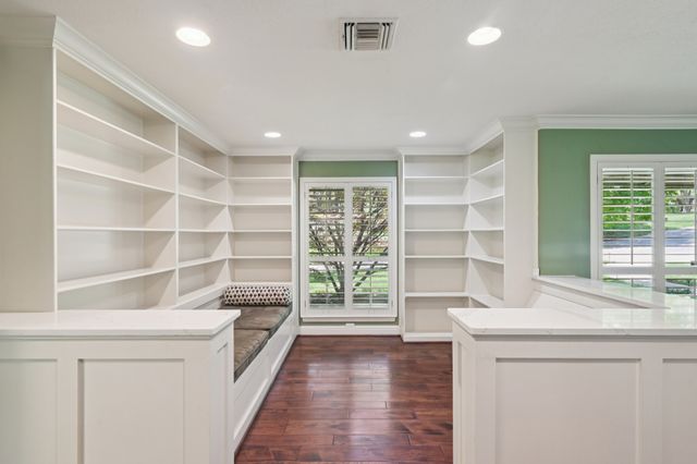 7437 Lochwood Court, Fort Worth, TX 76179