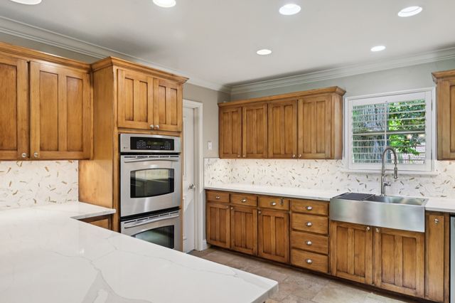 7437 Lochwood Court, Fort Worth, TX 76179