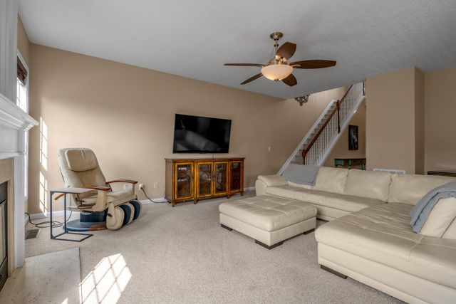 2432 Gooseberry Circle, Lexington, KY 40509