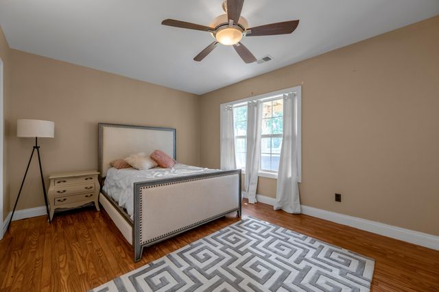 2432 Gooseberry Circle, Lexington, KY 40509