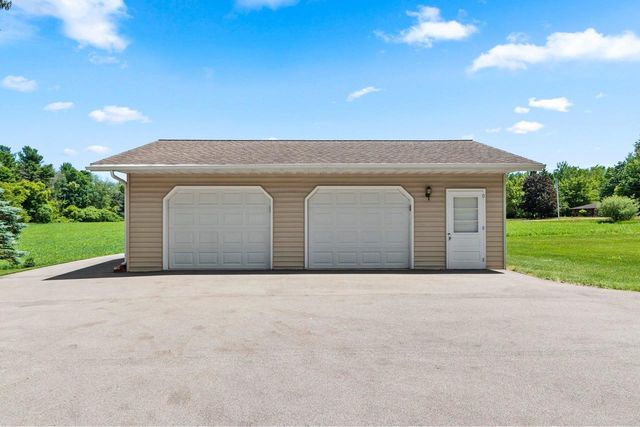 3685 ELMTREE ROAD, Suamico, WI 54313