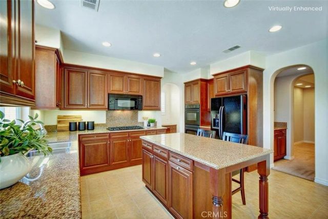 7863 Whippet, Eastvale, CA 92880