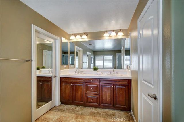 7863 Whippet, Eastvale, CA 92880