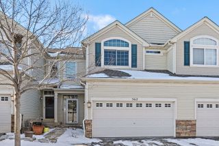 562 Gunnison Court, Gilberts, IL 60136