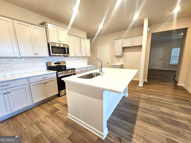 16 Russet Way, Newnan, GA 30263