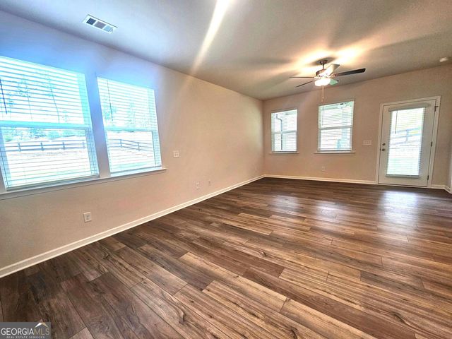16 Russet Way, Newnan, GA 30263